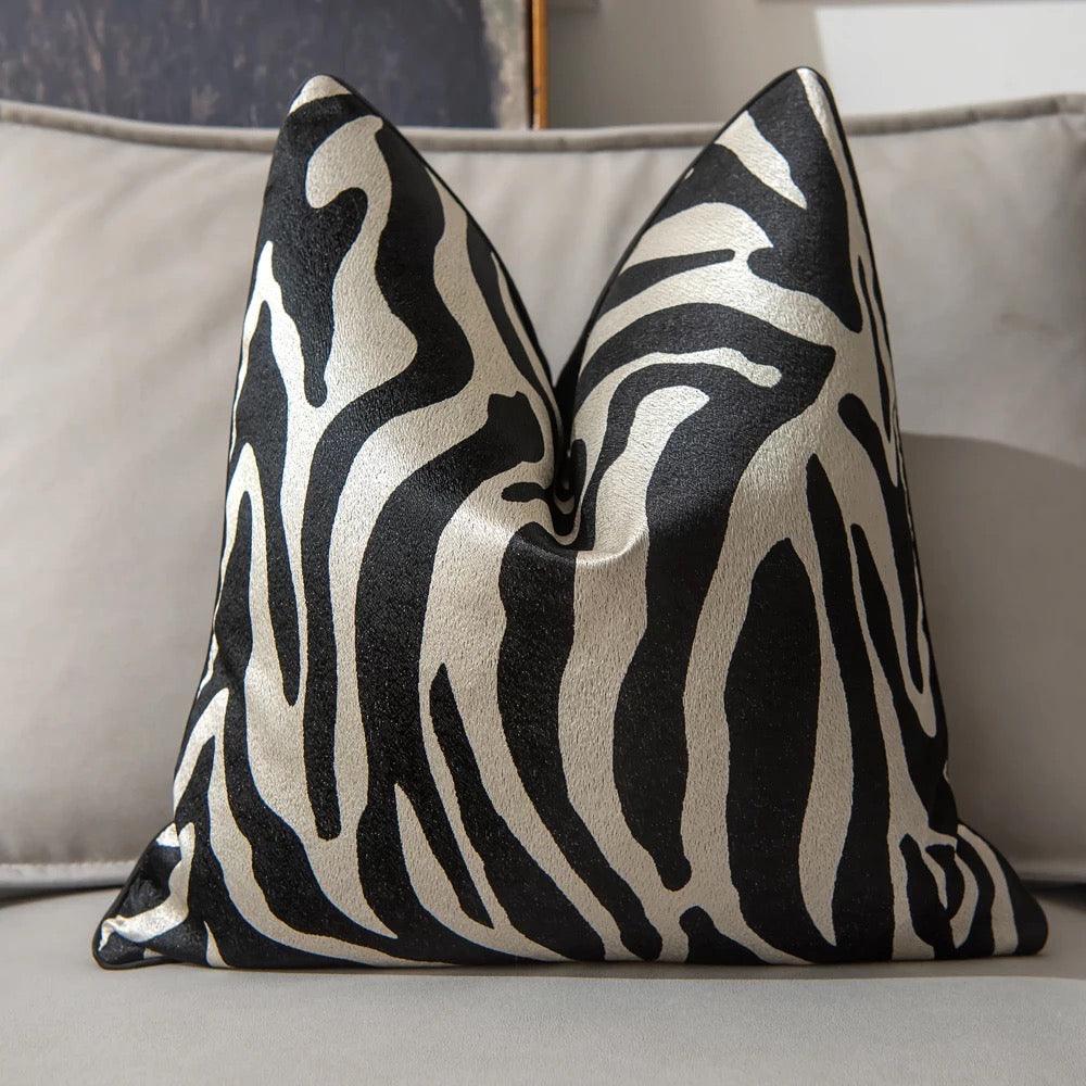 Home boutique outlet pillows