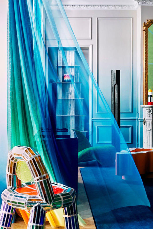 IN THIS PARISIAN APARTMENT, CLASSIC HAUSSMANNIAN ARCHITECTURE GOES ON AN ACID TRIP “We turned everything upside down,” says Uchronia’s Julien Sebban. - Home Fix Boutique