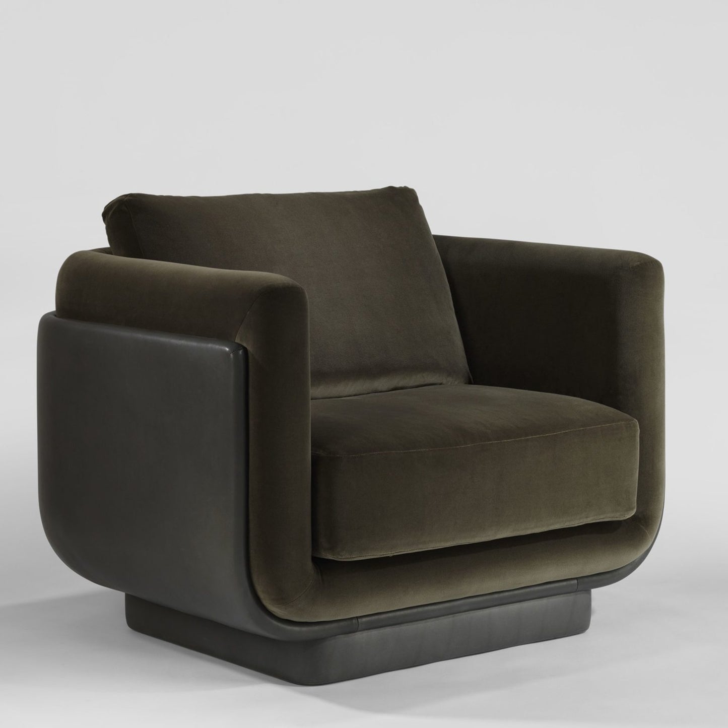 Ebisu | Armchair